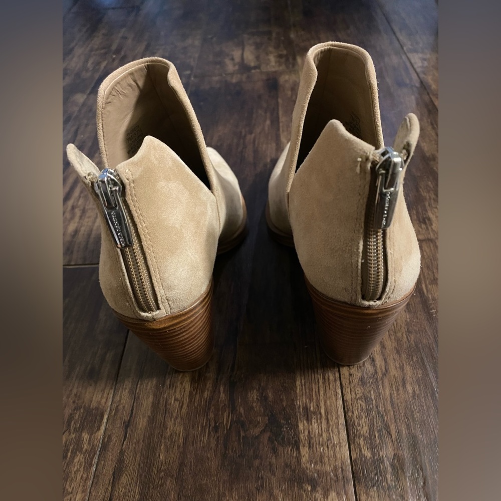 Vince Camuto Boots - Picture 3 of 3